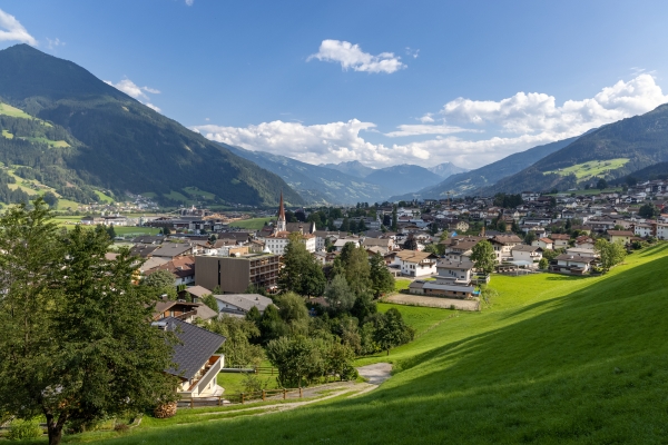 Aktivhotel Central mit Landhaus Central (Fügen)